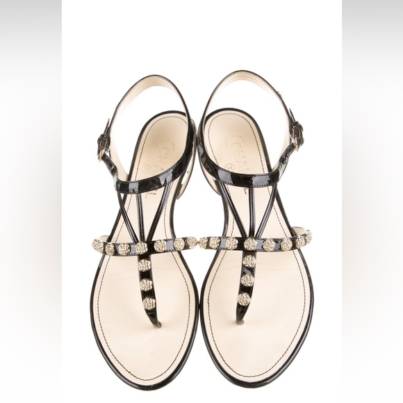 CHANEL-2015 Interlocking CC Logo T-Strap Sandals - Picture 3 of 5